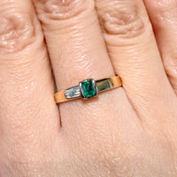 Emerald ring in 14 carat gold-Vintage Rings-The Antique Ring Shop