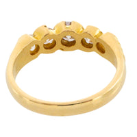 Five stone diamond ring in 18 carat gold