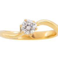 Vintage diamond solitaire ring in 18 carat gold