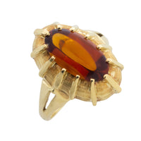 Vintage cabochon citrine ring in 14 carat gold