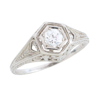 Vintage Art Deco diamond ring in platinum