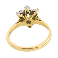 Vintage diamond cluster ring in 18 carat gold