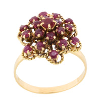 Ruby cluster ring in 18 carat gold