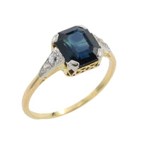 Vintage 18 carat gold sapphire and diamond ring