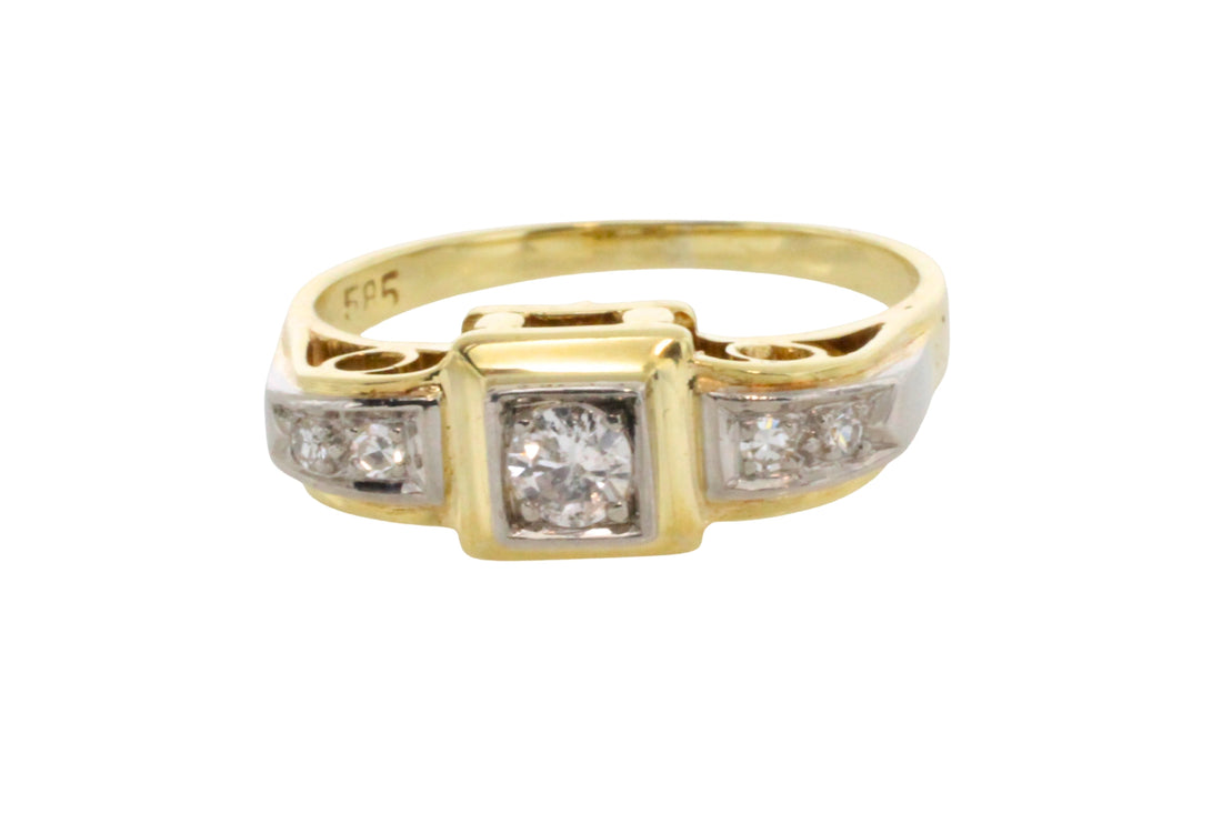 Vintage diamond ring in 14 carat gold-Vintage Rings-The Antique Ring Shop