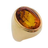 Oval Citrine ring in 14 carat gold