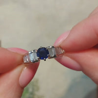 Witgouden ring met saffier en diamanten