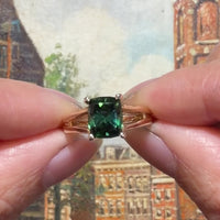 Groene toermalijn ring van 14 karaat goud