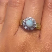 Opaal en diamanten ring in 18 karaat goud