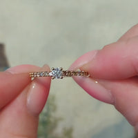 Lichtbruin en briljant geslepen diamanten ring
