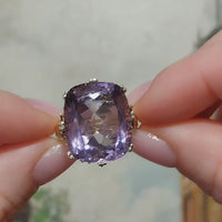 Vintage amethyst ring in 14 carat gold
