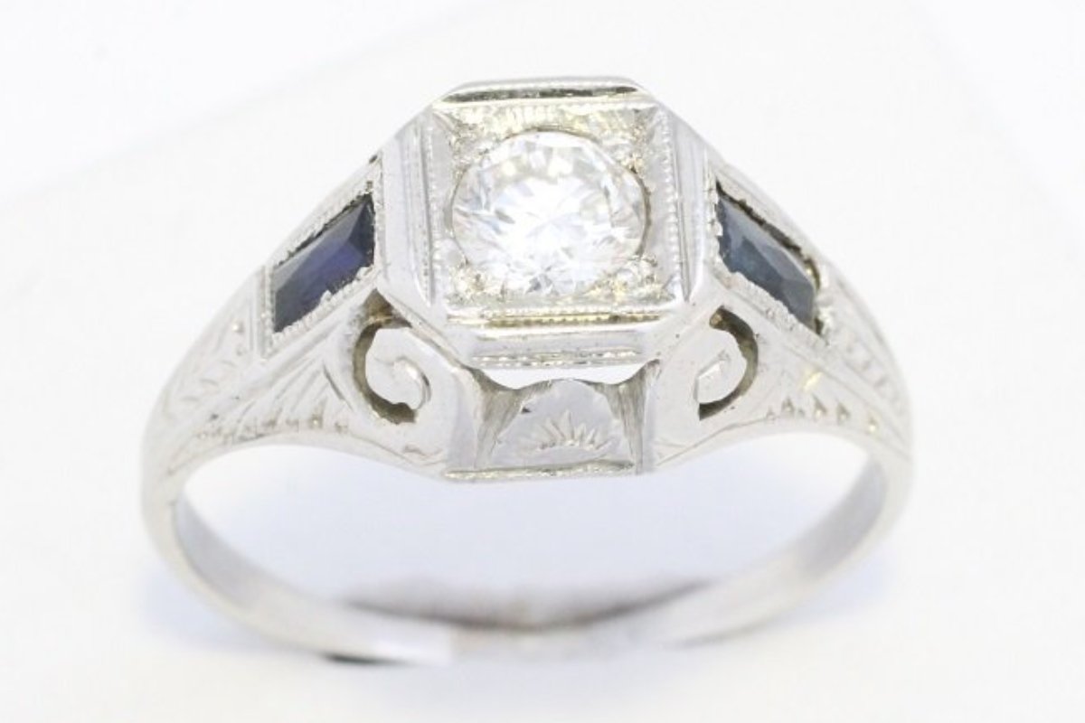 Sapphire art hot sale deco ring