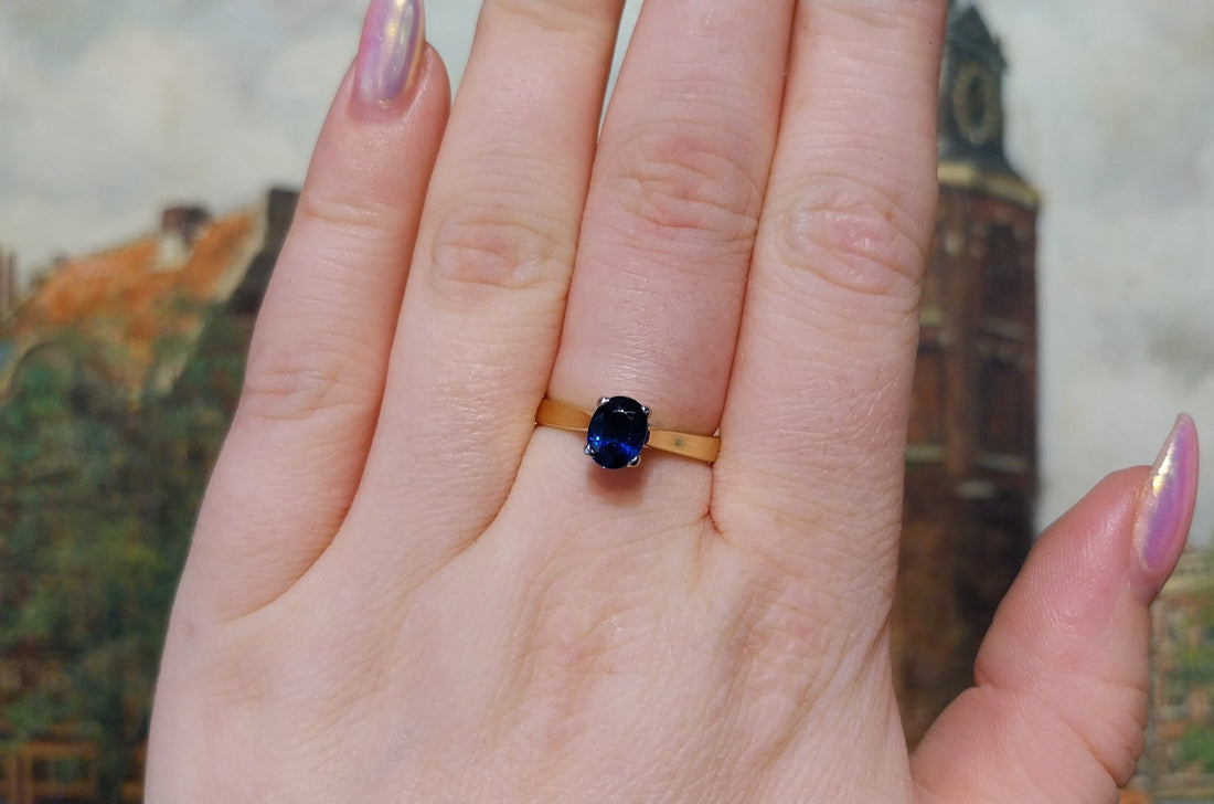 Sapphire solitaire ring in 18 carat gold-engagement rings-The Antique Ring Shop