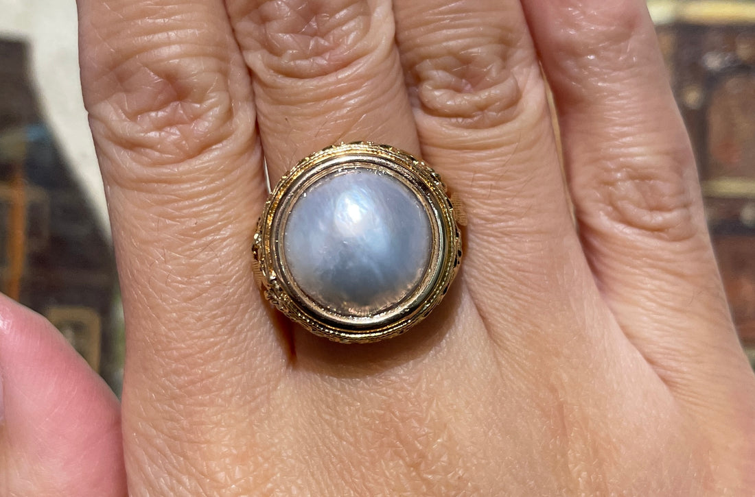 18 carat gold ring with mabe pearl-Vintage Rings-The Antique Ring Shop