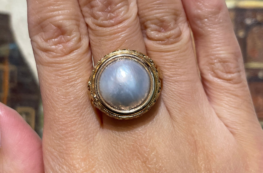 18 carat gold ring with mabe pearl-Vintage Rings-The Antique Ring Shop