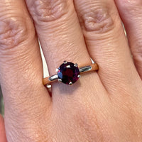 18 carat gold garnet solitaire ring