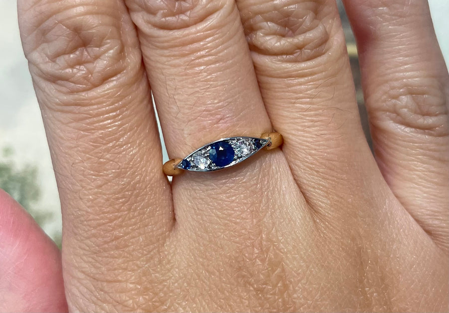 Edwardiaanse ring met saffier en diamant
