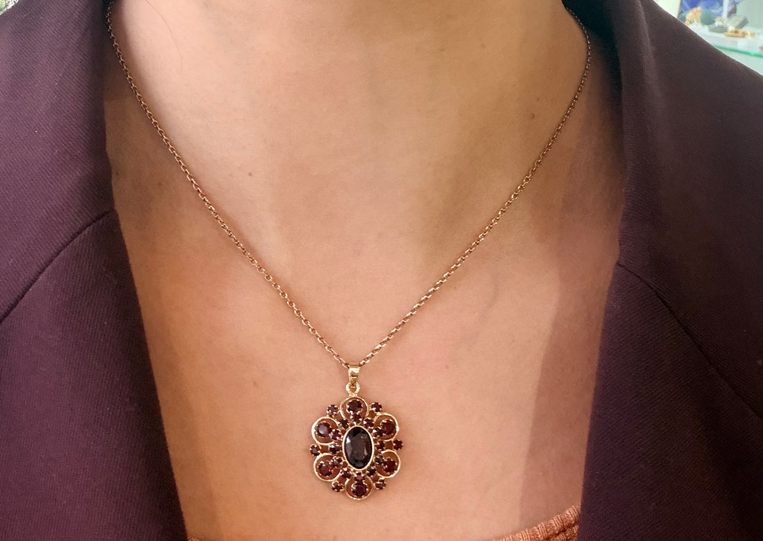 Garnet pendant with chain in 14 carat gold-Pendants-The Antique Ring Shop