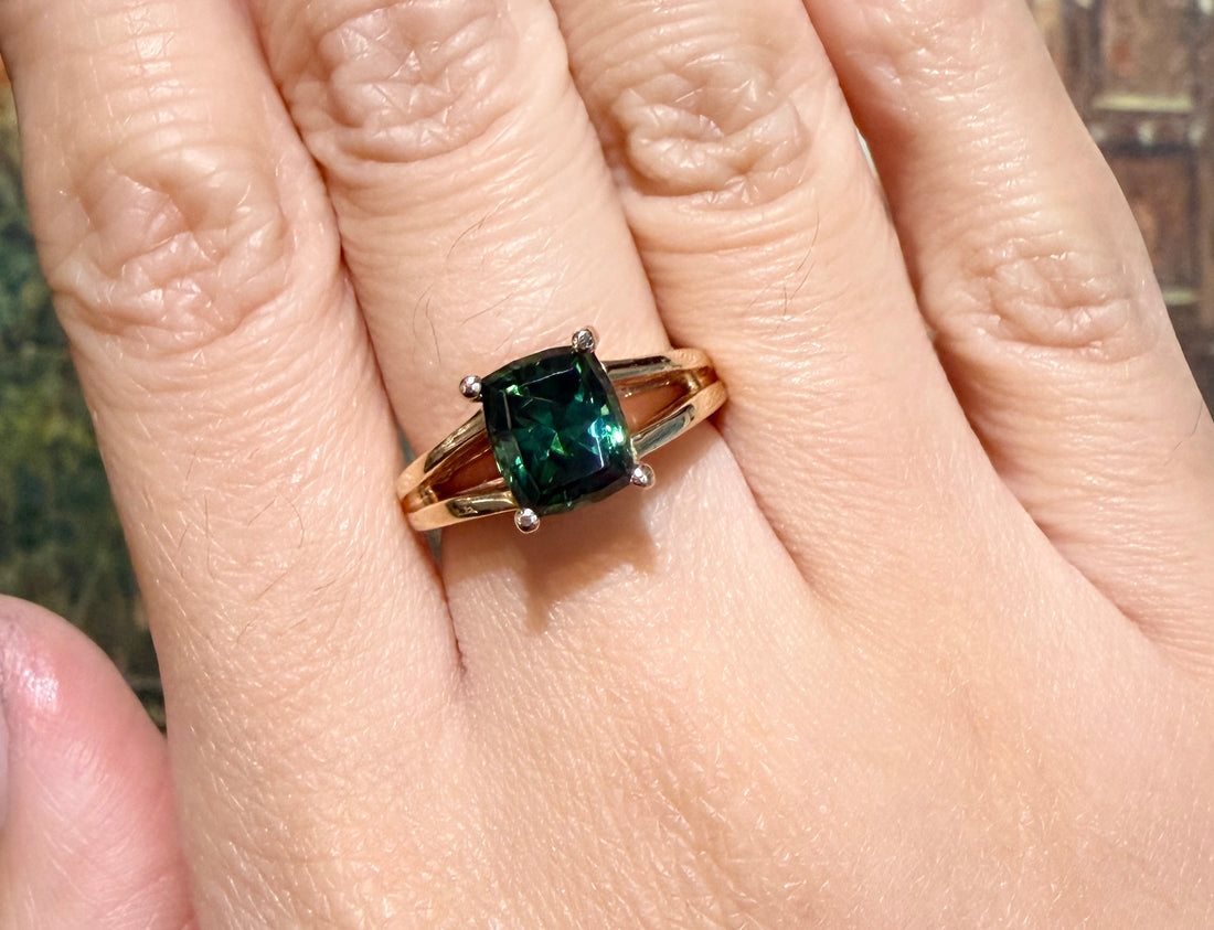Green tourmaline ring in 14 carat gold-Vintage Rings-The Antique Ring Shop