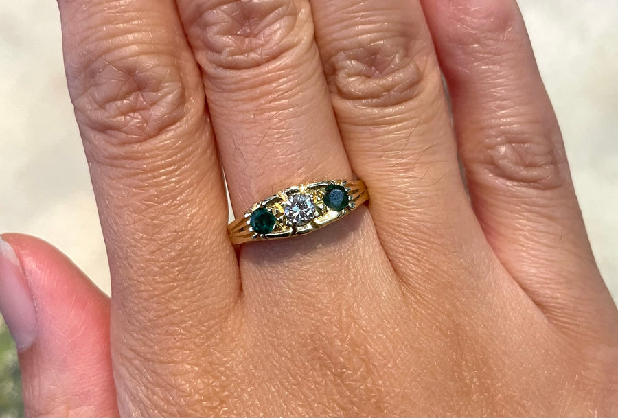 Vintage emerald and diamond ring in 18 carat gold