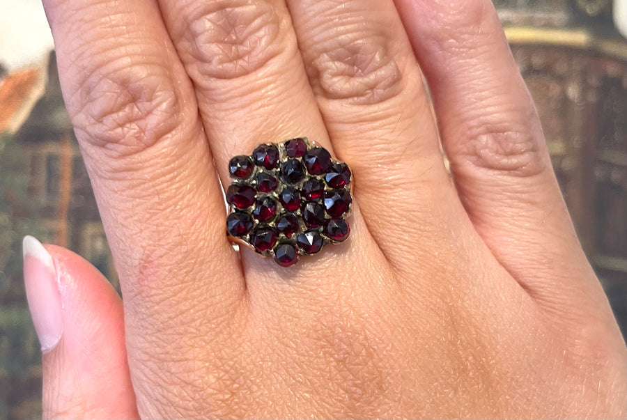 Garnet cluster ring in 14 carat gold