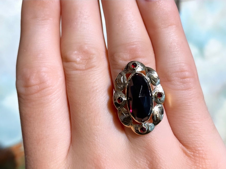Vintage garnet ring in 14 carat gold-vintage rings-The Antique Ring Shop