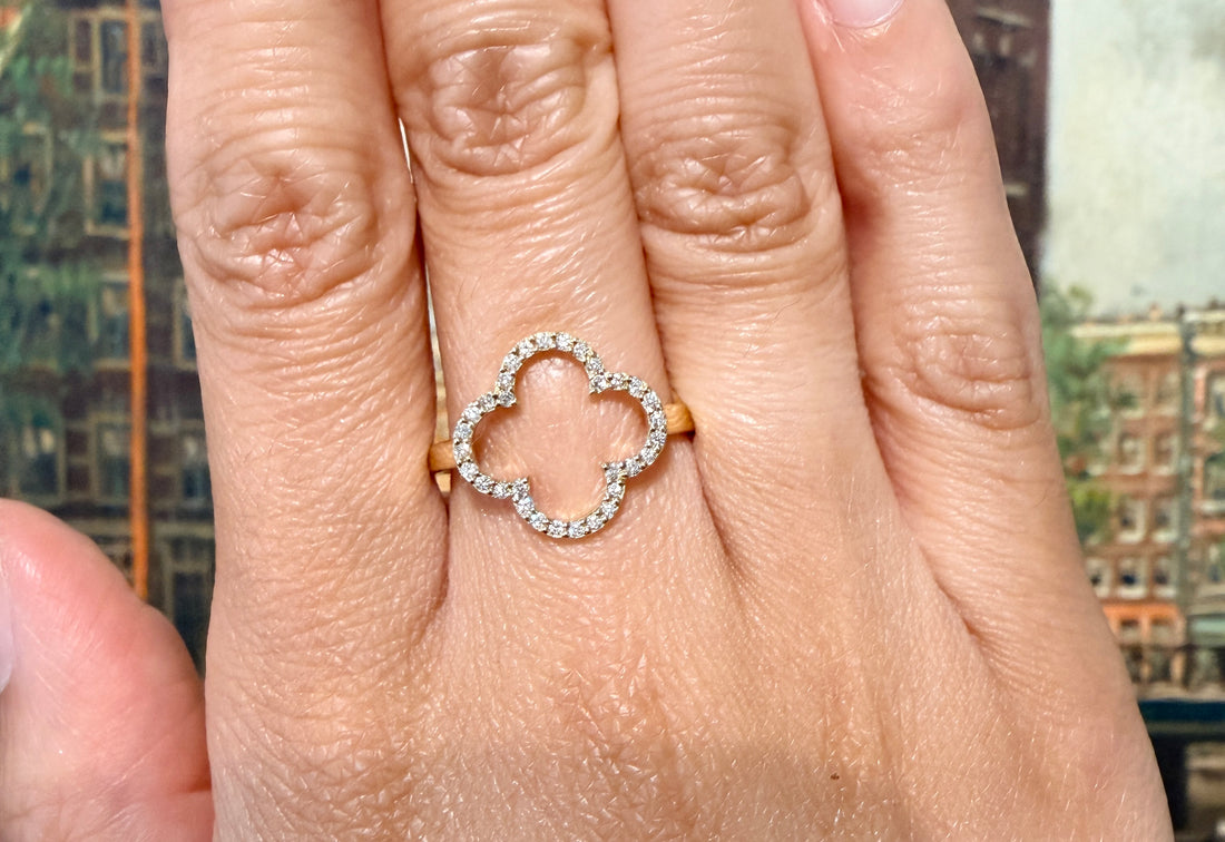 Diamond ring in 14 carat gold
