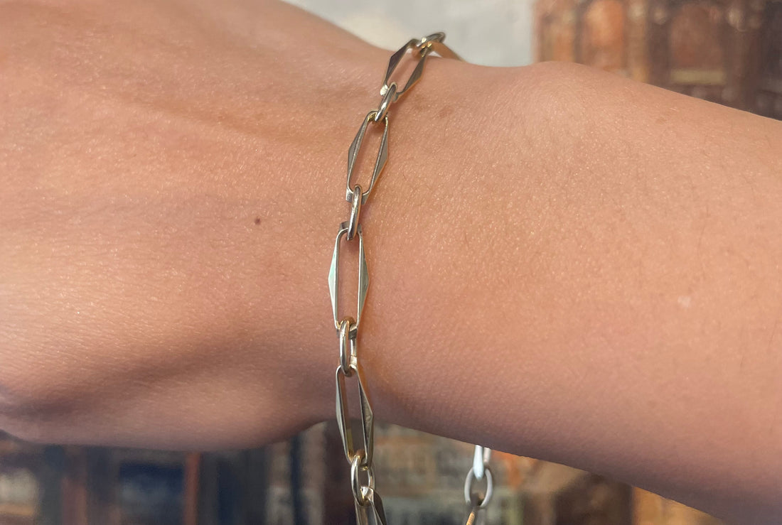 Forever closed braclet in 14 carat gold-Bracelets-The Antique Ring Shop