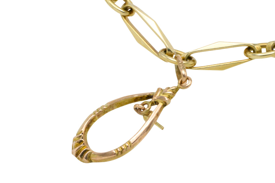 Vintage charm bracelet in 14 carat gold