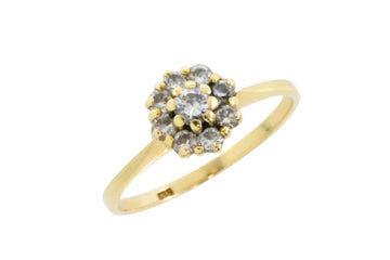 Vintage diamond cluster ring in 14 carat gold