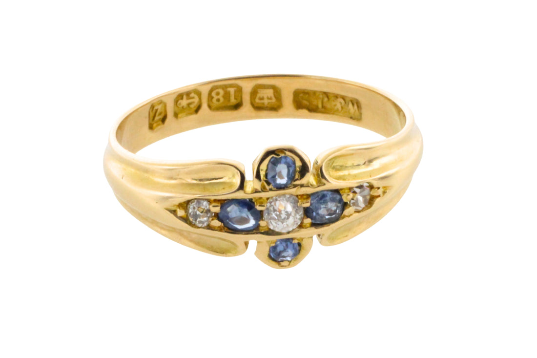 Victorian sapphire and diamond ring from 1899