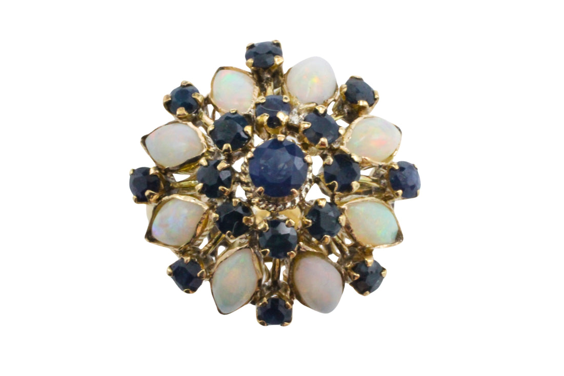 Vintage sapphire and opal ring in 14 carat gold