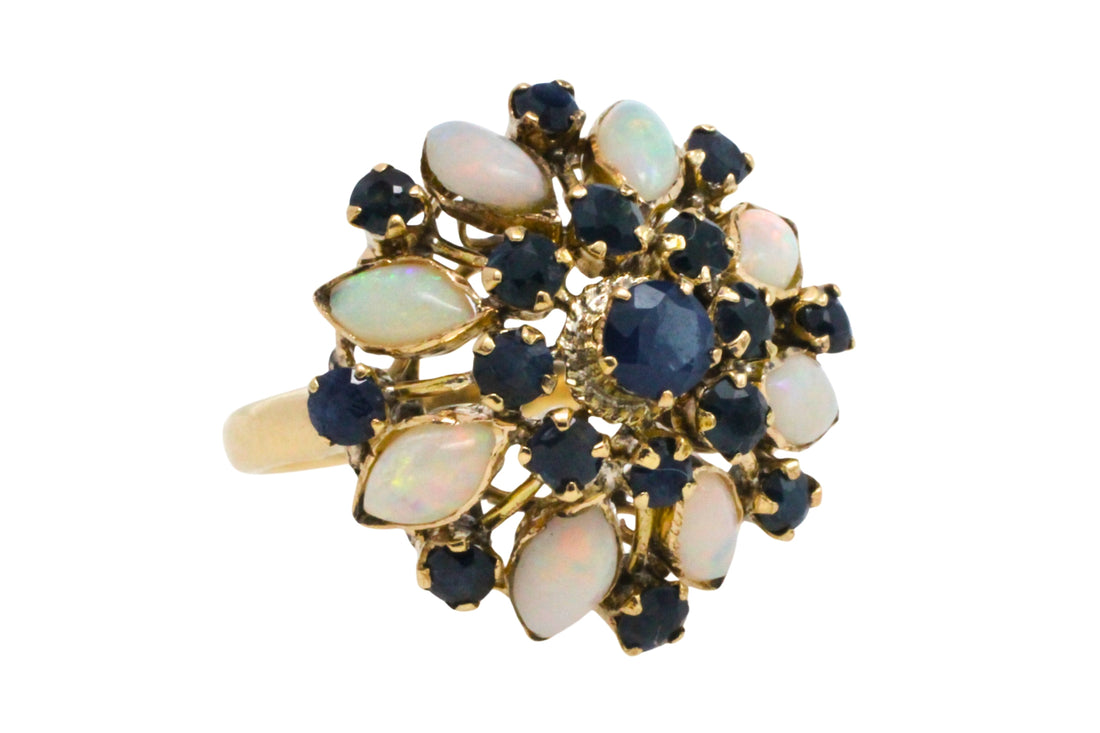 Vintage sapphire and opal ring in 14 carat gold