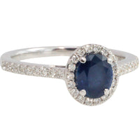 Sapphire cluster ring in 18 carat white gold