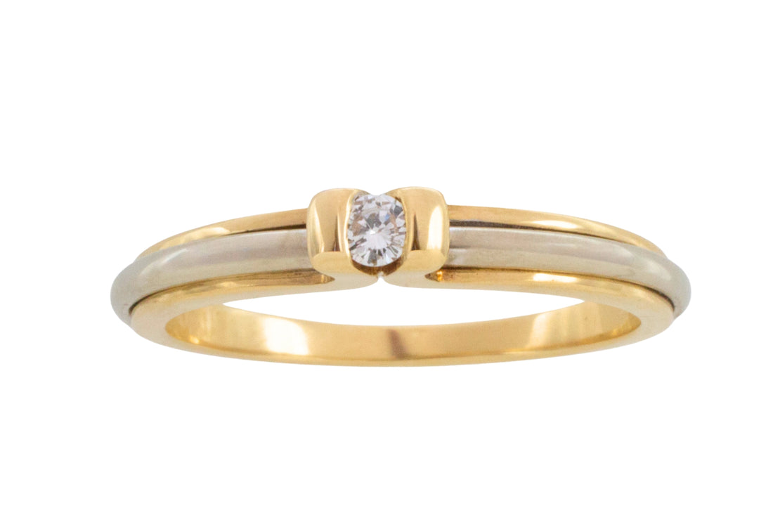 Vintage yellow and white diamond gold solitaire ring