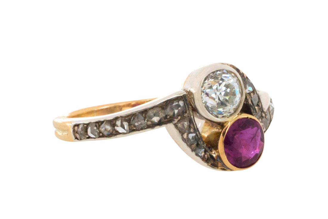 Ruby and diamond Toi et Moi ring
