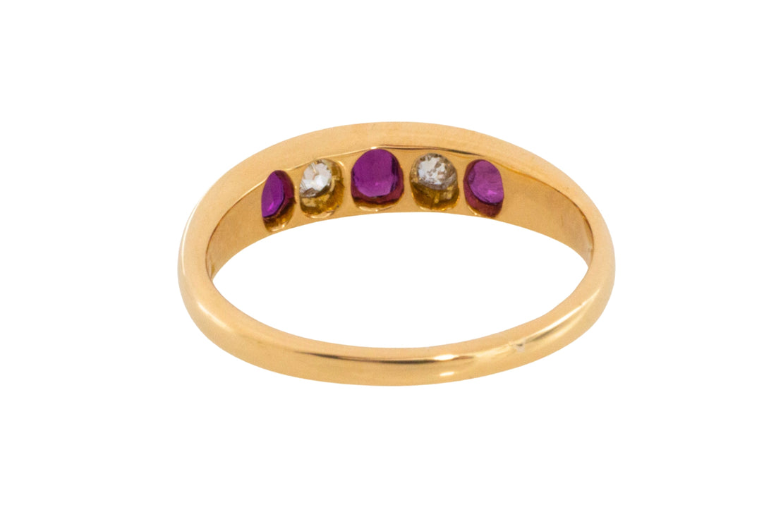 Edwrdian ruby and diamond ring from 1911