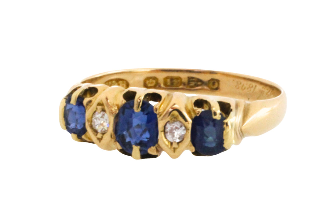 Victorian sapphire and diamond ring from 1897