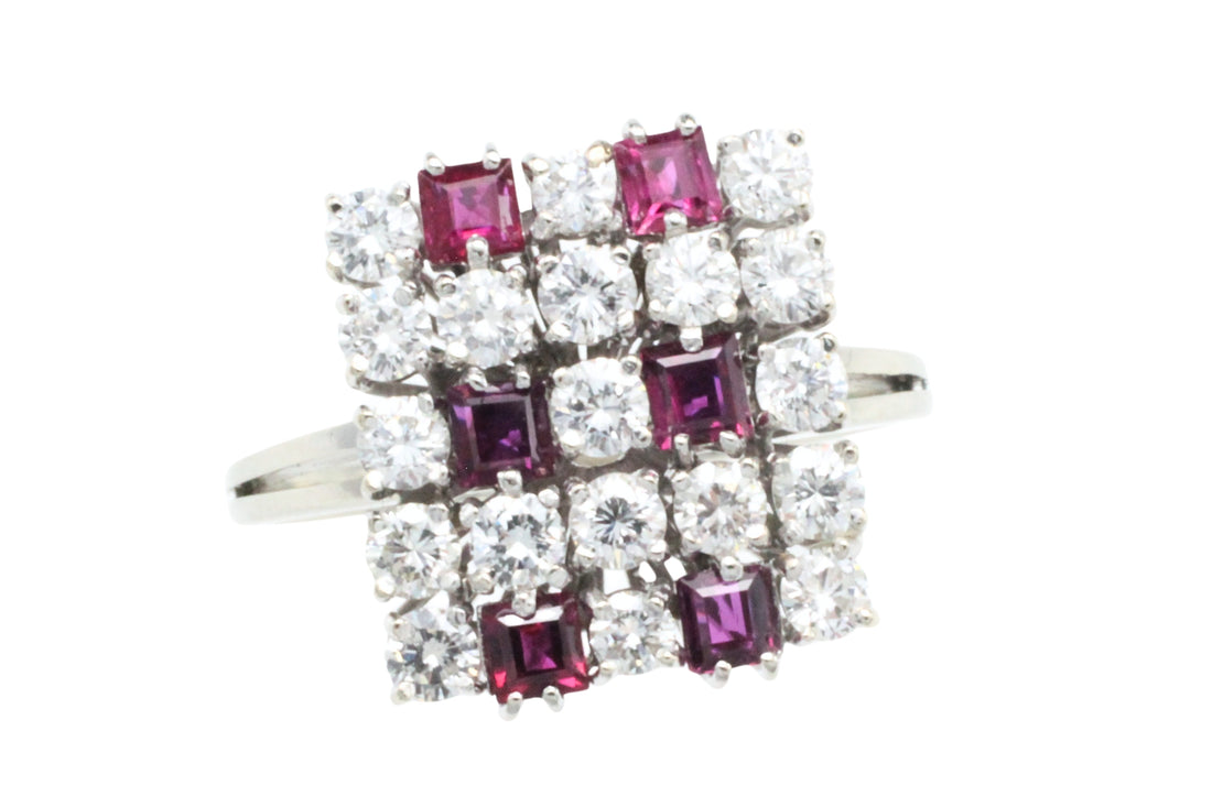 Vintage ruby and diamond ring in white gold