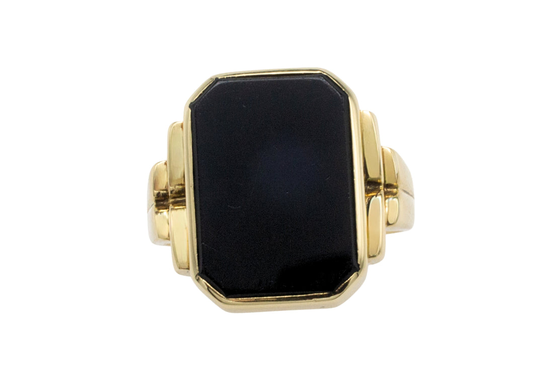 Vintage onyx signet ring