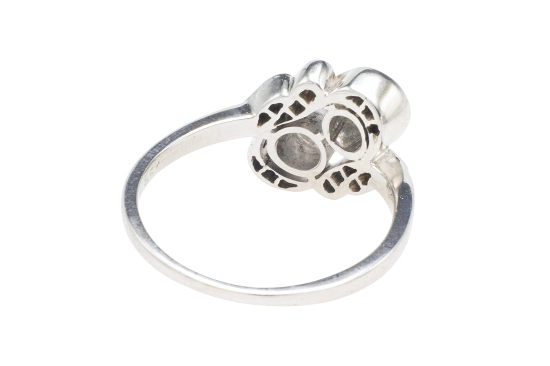 Antique Toi et Moi old cut diamond ring