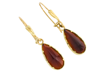 Garnet pendant earrings in 14 carat gold