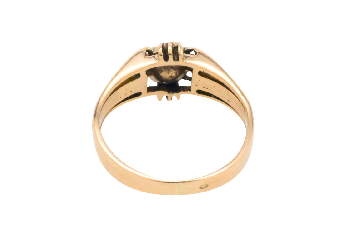 Antique rose diamond Belcher style ring