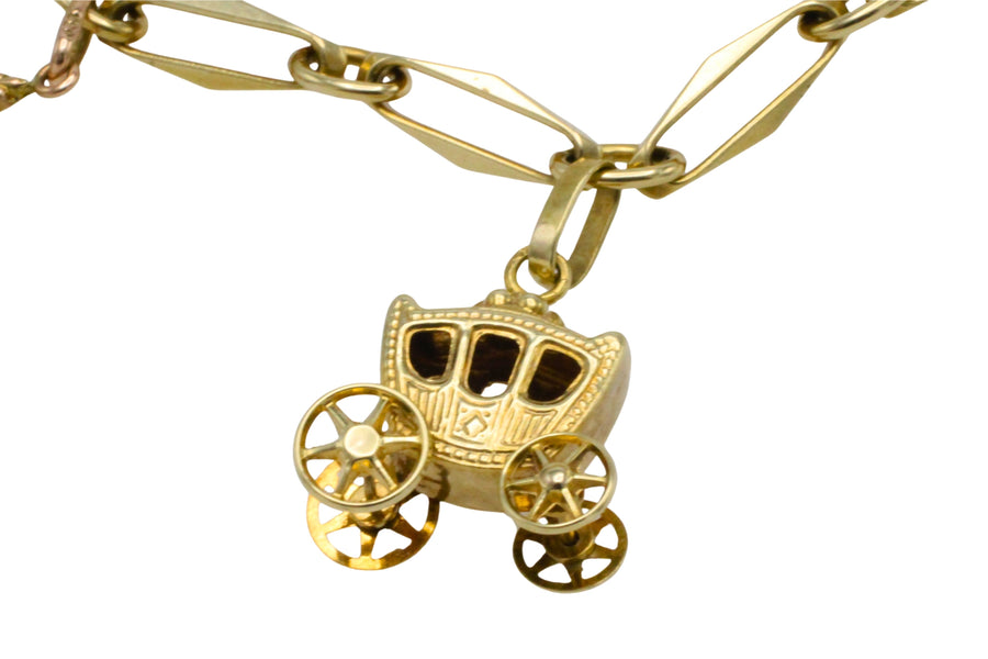 Vintage charm bracelet in 14 carat gold