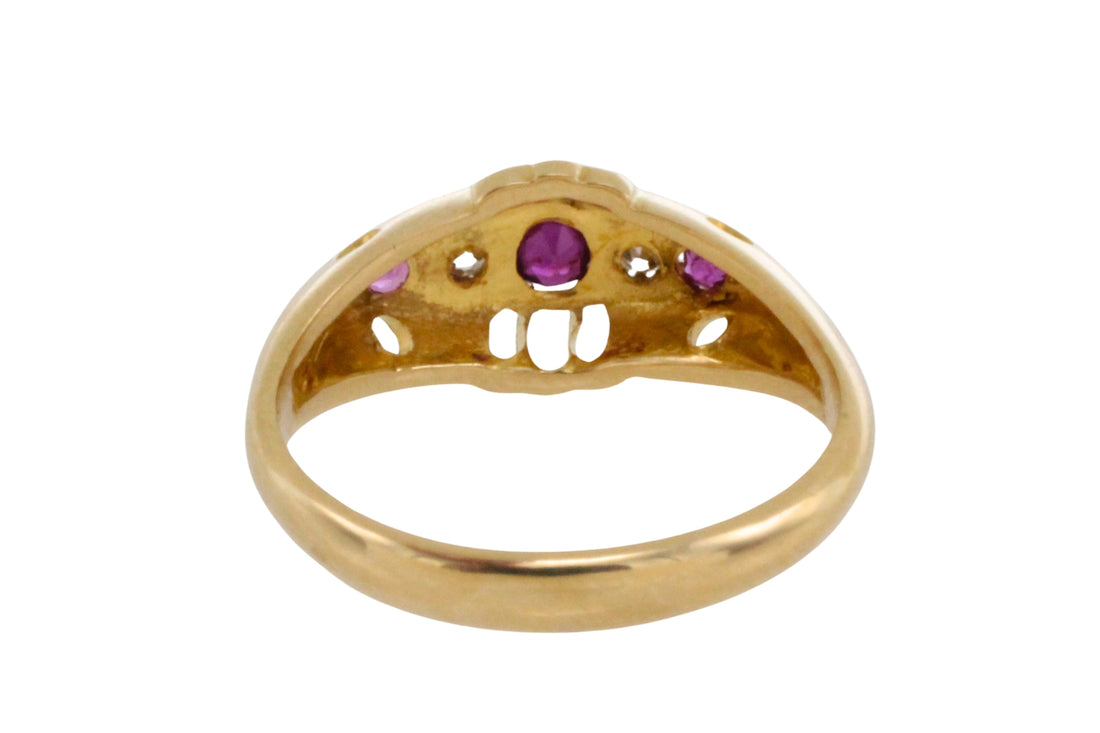 Ruby and diamond ring from 1918