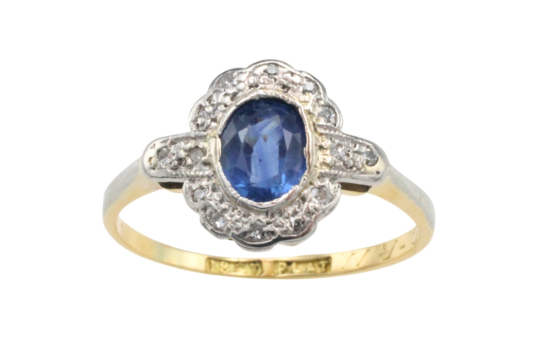 Sapphire and diamond ring in platinum and gold