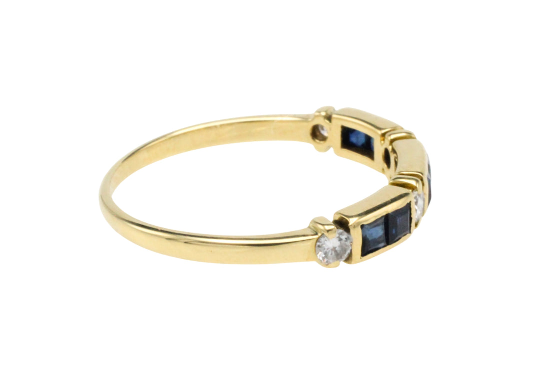 Vintage sapphire and diamond ring