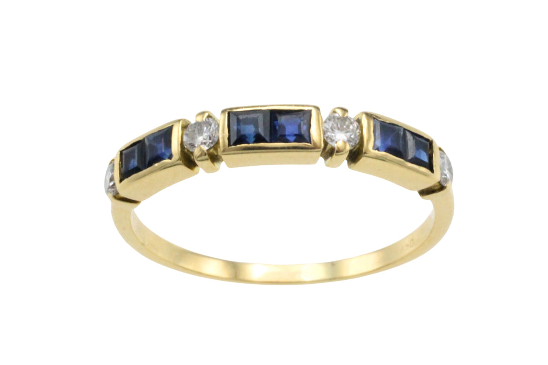 Vintage sapphire and diamond ring