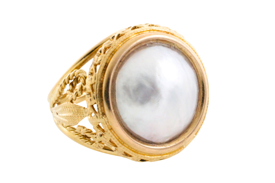 18 carat gold ring with mabe pearl-Vintage Rings-The Antique Ring Shop