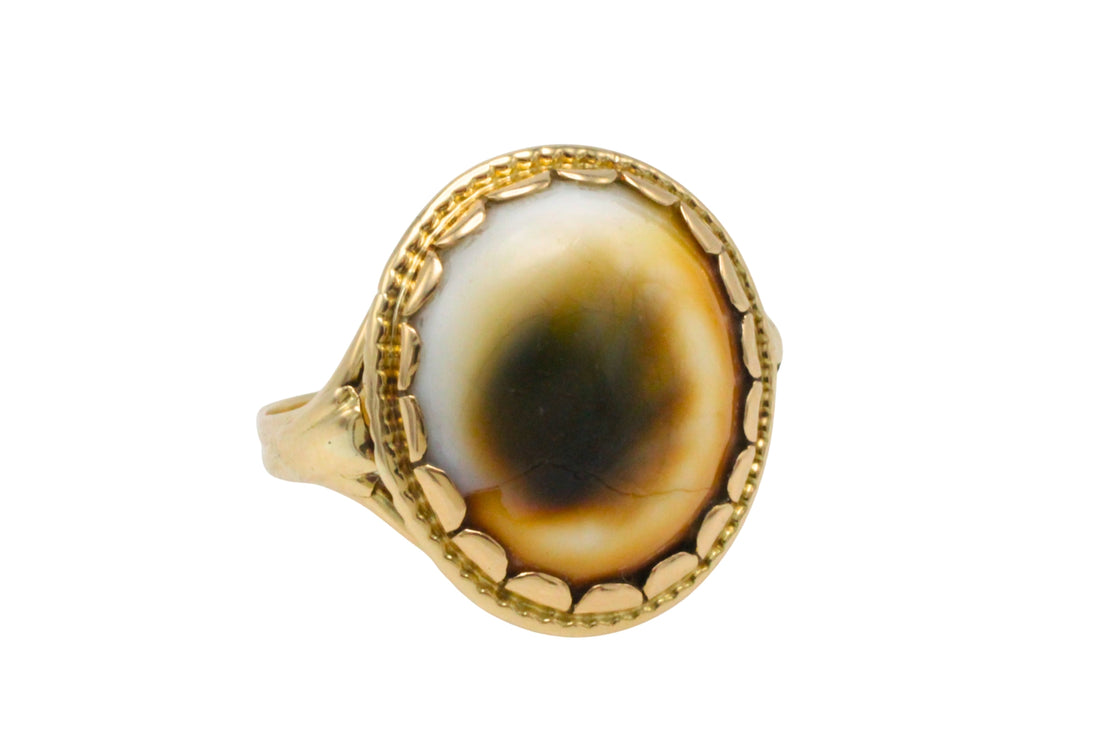 Vintage 14 carat gold Mata Biak ring